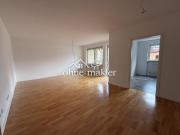 Helle 2 Zimmer Wohnung mit Balkon, Küche & Stellplatz in...