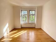 Helle 2 Zimmer Wohnung mit Balkon Provisionsfrei!