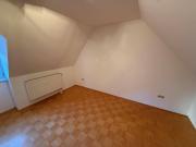 Helle 2 Zimmer Wohnung mit Einbauküche zu vermieten in...