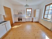 Helle 2 Zimmer Terrassen Wohnung mit allg. Garten!