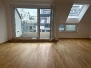 Helle 2 Zimmer Wohnung mit großem Balkon in 1220 Wien