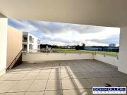 Helle 2 Zimmer Wohnung mit großer Terrasse und...