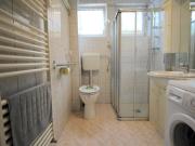 Helle 2 Zimmer Wohnung mit Parkplatz und Balkon, in...