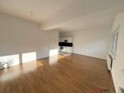 Helle 2,5 Zimmer Wohnung mit Schrankraum, Abstellraum...