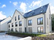 Helle 2 Zimmer Wohnung mit Süd Loggia und Bad en suite...