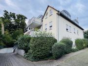 Helle 2 Zimmer Wohnung mit Terrasse & Einbauküche in...