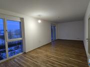 Helle 2 Zimmerwohnung mit Balkon und Parkplatz!