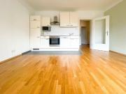 ANLEGERHIT: helle 2 Zimmerwohnung mit hofseitigem... ANLEGERHIT: helle 2 Zimmerwohnung mit hofseitigem...