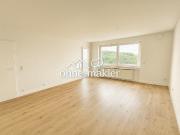 Helle 2 Zimmerwohnung mit Loggia und Grünblick –...