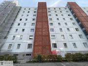 Helle 2 Zimmerwohnung mit Parkplatz und sonniger...