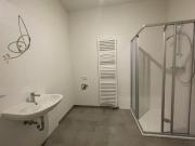 Helle 2 Zimmerwohnung mit überdachtem Balkon