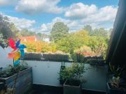 Helle 3,5 Zimmer Dachgeschosswohnung mit Loggia ins...