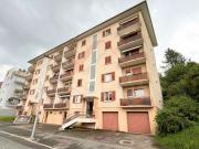 Helle 3.5 Zimmer Wohnung mit Balkon und freiem Blick in...