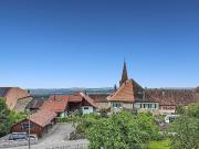 Helle 3.5 Zimmer Wohnung mit Bergblick