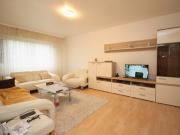 Helle 3,5 Zimmer Wohnung mit Loggia | Einziehen oder 7,4...