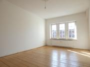 Helle 3 Raum DG Wohnung mit Altbauflair Erstbezug nach...