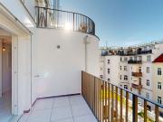 Helle 3 Zimmer Dachgeschosswohnung in Ruhelage