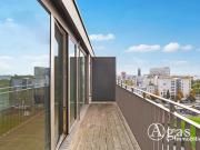 Helle 3 Zimmer Dachgeschosswohnung mit ca. 88m², EBK,...