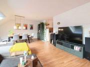 Helle 3 Zimmer Eigentumswohnung in Schloß Neuhaus,...