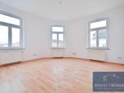 Helle 3 Zimmer Wohnung mit Aufzug und Tageslichtbad in...