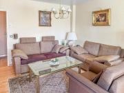 Helle 3 Zimmer Wohnung mit Balkon und Aufzug in...