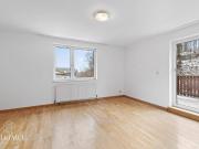 Helle 3 Zimmer Wohnung mit Balkon und Garage in ruhiger...