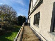 Helle 3 Zimmer Wohnung mit Balkon und Gartennutzung