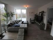 Helle 3 Zimmer Wohnung mit Balkon und Blick ins Grüne !