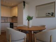 HELLE 3 ZIMMER WOHNUNG MIT KÜCHE + TERRASSE + SCHÖNER...
