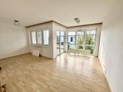 Helle 3 Zimmer Wohnung mit Loggia in ruhiger Lage –...