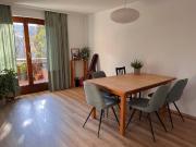 Helle 3 Zimmer Wohnung mit Sonnenbalkon & Garage in...