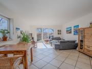 Helle 3 Zimmer Wohnung mit Terrasse und Gartennutzung