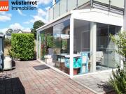 Helle 3 Zimmer Wohnung mit verglaster Terrasse in...