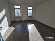 Helle 3 Zimmer Wohnung mit viel Tageslicht im 1.OG neu...