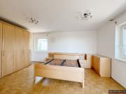 Helle 3 Zimmer Wohnung mit zwei Balkonen in ruhiger Lage