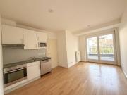 Helle 3 Zimmer Wohnung mit zwei Balkonen und...