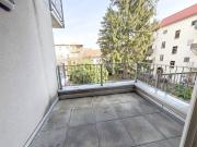 Helle 3 Zimmer Wohnung mit zwei Balkonen und...