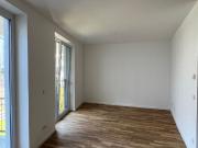 Helle 3 Zimmerwohnung mit Balkon und Stellplatz im...