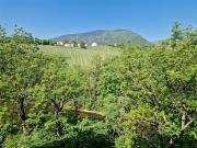 Helle 4.5 Zimmerwohnung mit Blick auf die Areuse und die...