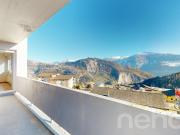 Helle 4.5 Zimmerwohnung mit Panoramablick