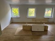 Helle 4 Raum Wohnung Frei ab sofort WG möglich