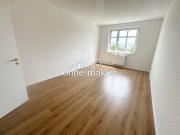 Balcony Flatshare possible Altbau central Neukölln...
