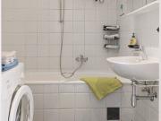 Helle 4 Zi Wohnung für sportliche im Dachgeschoss WG...