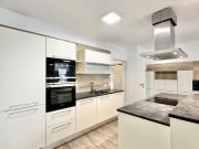 Helle 4 Zimmer Dachgeschosswohnung im Neubau Helle 4 Zimmer Dachgeschosswohnung im Neubau