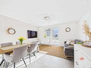 Helle 4 Zimmer Wohnung mit Balkon – Wohntraum für die...