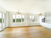 Helle 4 Zimmer Wohnung mit Südbalkon und beeindruckendem...