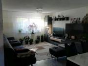 Helle 5,5 Zimmer Wohnung mit Doppelgarage und Stellplatz