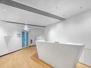 Helle ausgebaute und per sofort bezugsbereite Bürofläche