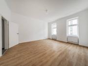 Helle, bezugsfertige 2 Zimmer Wohnung mit moderner Küche...