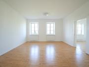 Helles Büro oder Praxis in Wels: 92m², 3 Zimmer,...